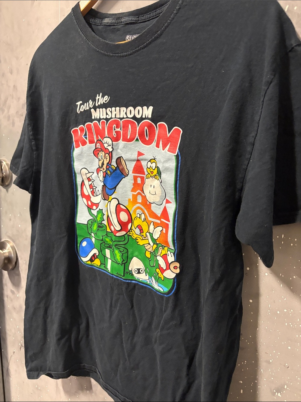 Tour the Mushroom Kingdom Mario Graphic Tee - Black XL - Picture 7 of 7